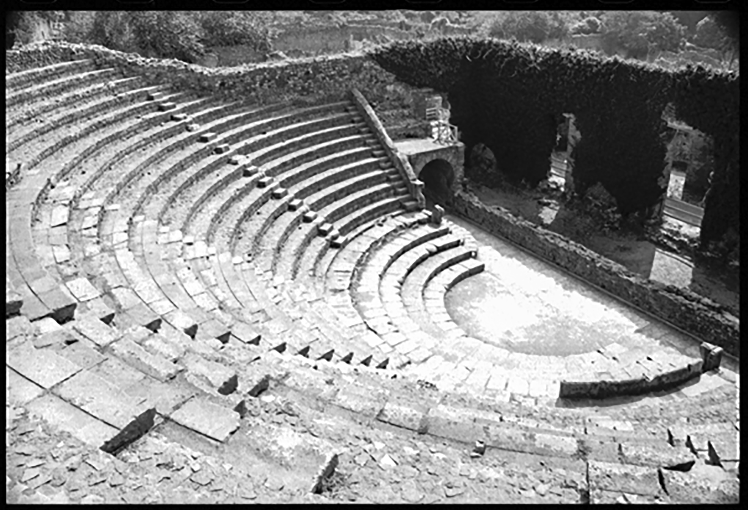 Il Teatro Piccolo, chiamato anche Odeion - Pompei Il Teatro Piccolo, chiamato anche Odeion - Pompei